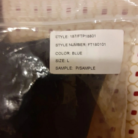 FTP 187 Sweater - Picture 3 of 3